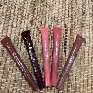 REVLON KISS PLUMPING LIP CREME Assorted Colors Pack Of 5 New